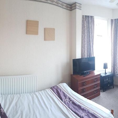 2 Berth Ground Floor Flat Apsley 2 Apartment Great Yarmouth Bagian luar foto